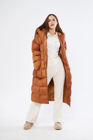 Kadın Siyah Kapüşonlu Uzun Oversize Şişme Mont Taba