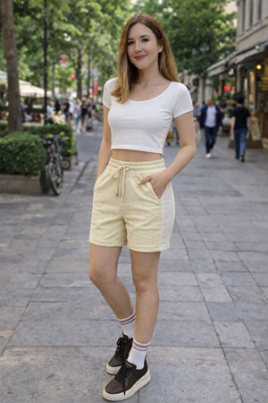 Kadın Trend Premium Comfort Çizgili Sarı Şort