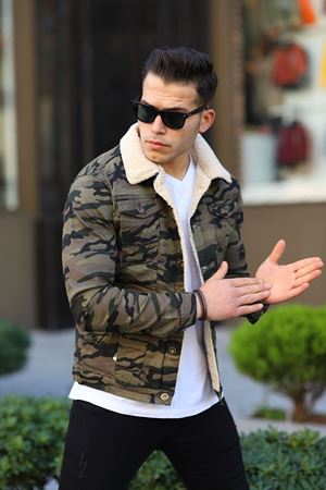 Erkek Trend Kışlık Içi Kürklü Kot Ceket Kamufulaj