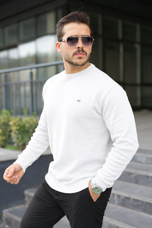 Sıfır Yaka Triko Kazak