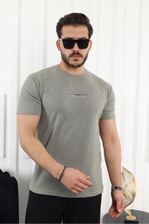 Kendinden Desenli Baskılı T-Shirt