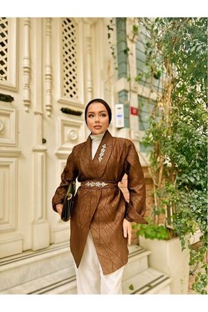Kadın Taşlı Jakarlı Şık Kemerli Kahve Tonik Ceket