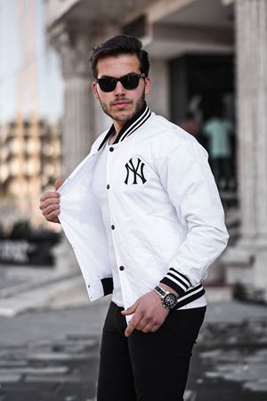 Erkek Baskılı Çıtçıtlı Beyaz Kolej Rüzgarlık & Yağmurluk