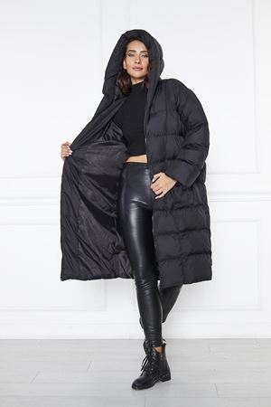 Kadın Siyah Kapüşonlu Uzun Oversize Şişme Mont